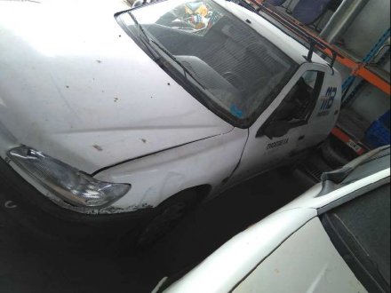 Vehiculo en el desguace: PEUGEOT 306 BERLINA 3/4/5 PUERTAS (S2) Boulebard