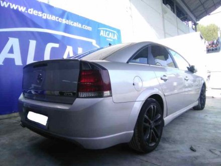 Vehiculo en el desguace: OPEL VECTRA C BERLINA Comfort