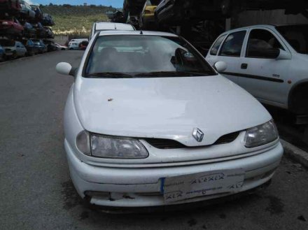 Vehiculo en el desguace: RENAULT LAGUNA (B56) 1.8 Anade