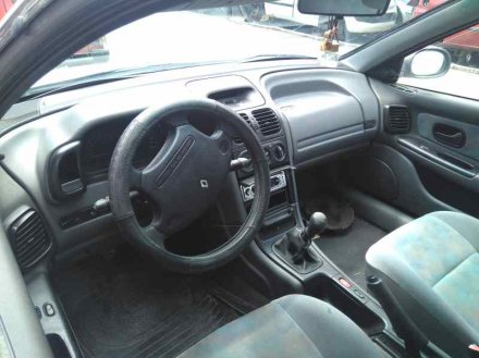 Vehiculo en el desguace: RENAULT LAGUNA (B56) 1.8 Anade