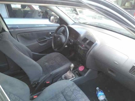 Vehiculo en el desguace: SEAT IBIZA (6K1) Signo