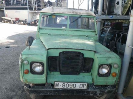 Vehiculo en el desguace: LAND ROVER SANTANA 109