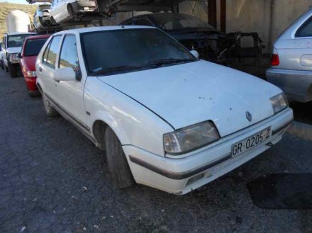 Vehiculo en el desguace: RENAULT 19 HATCHBACK (B/C53) 19 TSE