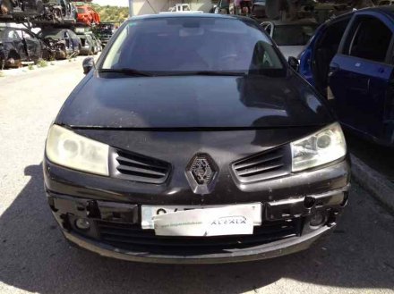 Vehiculo en el desguace: RENAULT MEGANE II BERLINA 5P Authentique