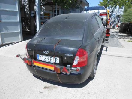 Vehiculo en el desguace: HYUNDAI ACCENT (LC) GLS