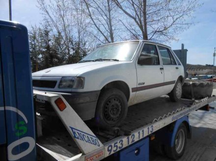 Vehiculo en el desguace: OPEL CORSA A Swing