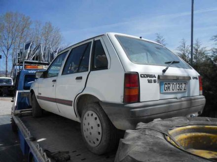 Vehiculo en el desguace: OPEL CORSA A Swing