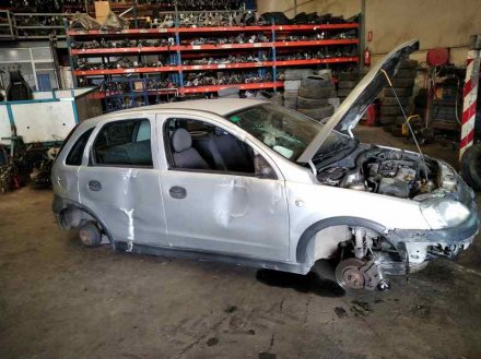 Vehiculo en el desguace: OPEL CORSA C Club