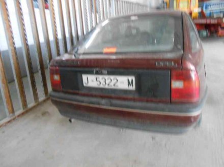 Vehiculo en el desguace: OPEL VECTRA A CD Diamant