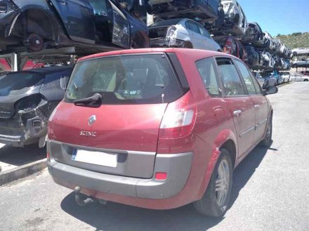 Vehiculo en el desguace: RENAULT SCENIC II Authentique