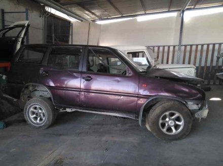 Vehiculo en el desguace: FORD MAVERICK (ML) Básico