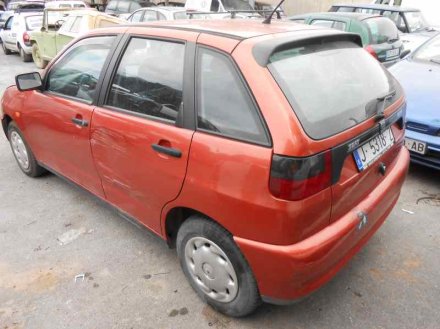 Vehiculo en el desguace: SEAT IBIZA (6K) Básico