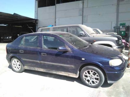 Vehiculo en el desguace: OPEL ASTRA G BERLINA Edition