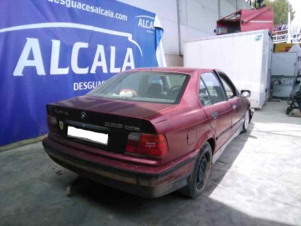 Vehiculo en el desguace: BMW SERIE 3 BERLINA (E36) 325tds