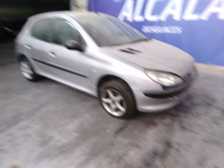 Vehiculo en el desguace: PEUGEOT 206 BERLINA 1.4