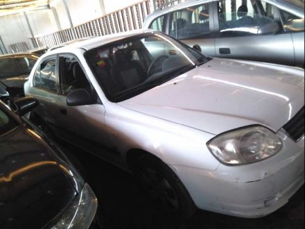 Vehiculo en el desguace: HYUNDAI ACCENT (LC) CRDi GL