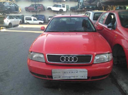 Vehiculo en el desguace: AUDI A4 BERLINA (B5) 1.8