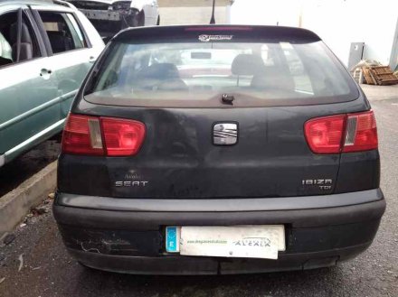 Vehiculo en el desguace: SEAT IBIZA (6K1) Stella