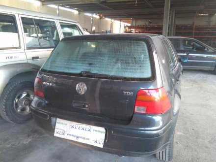 Vehiculo en el desguace: VOLKSWAGEN GOLF IV BERLINA (1J1) 1.9 TDI