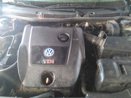 Vehiculo en el desguace: VOLKSWAGEN GOLF IV BERLINA (1J1) 1.9 TDI