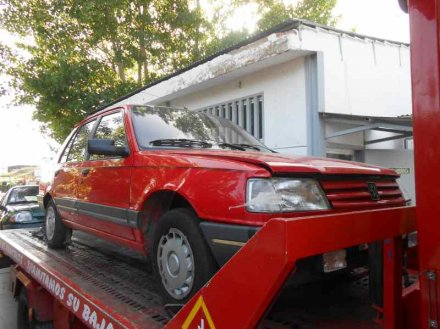 Vehiculo en el desguace: PEUGEOT 309 Best Line Automático