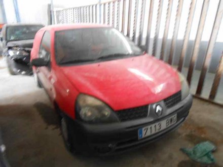 Vehiculo en el desguace: RENAULT CLIO II FASE II (B/CB0) Billabong