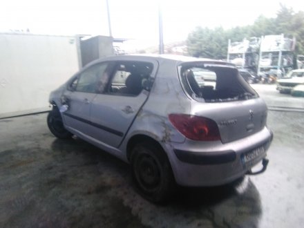 Vehiculo en el desguace: PEUGEOT 307 (S1) 2.0 HDi CAT