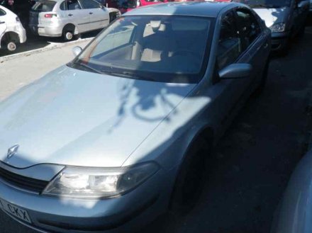 Vehiculo en el desguace: RENAULT LAGUNA II (BG0) Expression