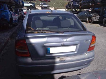 Vehiculo en el desguace: OPEL ASTRA G BERLINA Comfort