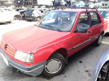 Vehiculo en el desguace: PEUGEOT 309 Vital Diesel