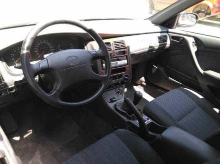 Vehiculo en el desguace: TOYOTA CARINA (T19) 1.6 XLi (5-ptas.)