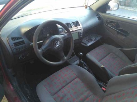 Vehiculo en el desguace: SEAT CORDOBA BERLINA (6K2) Stella