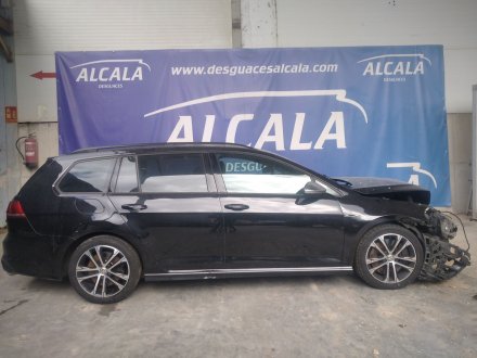 Vehiculo en el desguace: VOLKSWAGEN GOLF VII R 300 BERLINER RING 2 D-28440 WOLFSBURG GOLF VII R 300 BERLINER RING 2 D-28440 WOLFSBURG