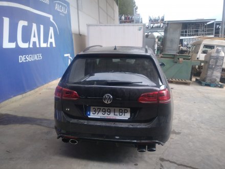 Vehiculo en el desguace: VOLKSWAGEN GOLF VII R 300 BERLINER RING 2 D-28440 WOLFSBURG GOLF VII R 300 BERLINER RING 2 D-28440 WOLFSBURG