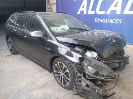 Vehiculo en el desguace: VOLKSWAGEN GOLF VII R 300 BERLINER RING 2 D-28440 WOLFSBURG GOLF VII R 300 BERLINER RING 2 D-28440 WOLFSBURG
