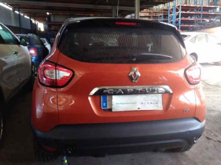 Vehiculo en el desguace: RENAULT CAPTUR Helly Hansen