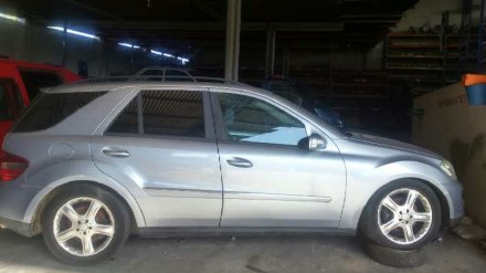 Vehiculo en el desguace: MERCEDES-BENZ CLASE M (W164) 320 / 350 CDI (164.122)