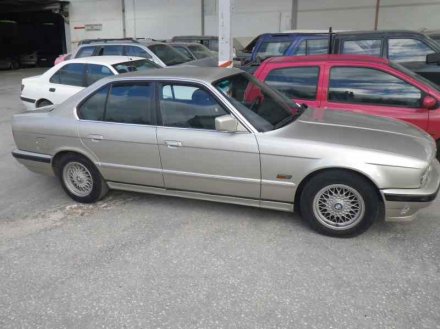 Vehiculo en el desguace: BMW SERIE 5 BERLINA (E34) 524td