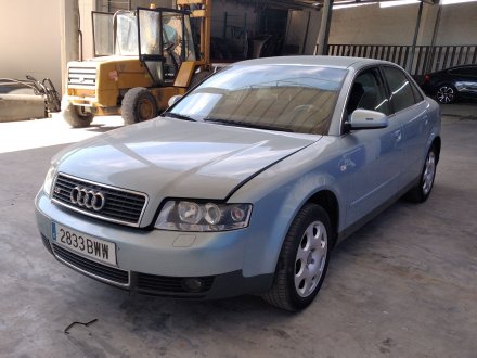 Vehiculo en el desguace: AUDI A4 BERLINA (8E) 2.4 V6 30V CAT (BDV)