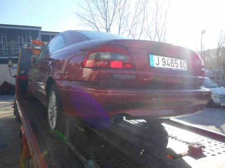 Vehiculo en el desguace: VOLVO C70 COUPE 2.5 T / 2.4 T