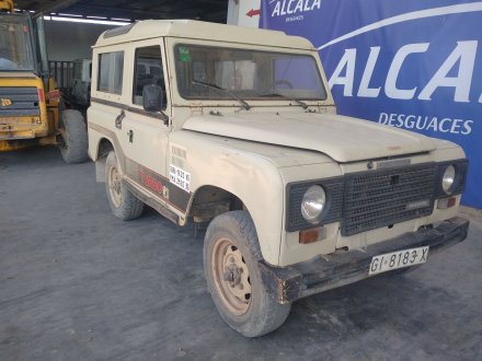 Vehiculo en el desguace: LAND ROVER SANTANA 2500 SUPER