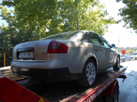 Vehiculo en el desguace: AUDI A6 BERLINA (4B2) 2.5 TDI Quattro