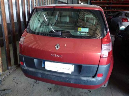 Vehiculo en el desguace: RENAULT SCENIC II Authentique