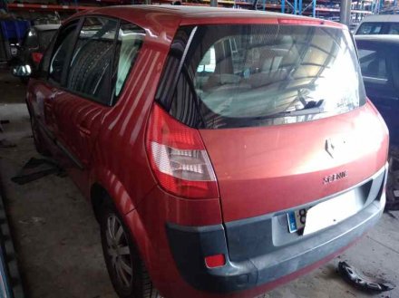 Vehiculo en el desguace: RENAULT SCENIC II Authentique