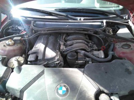 Vehiculo en el desguace: BMW SERIE 3 BERLINA (E46) 316i