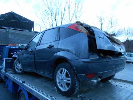 Vehiculo en el desguace: FORD FOCUS BERLINA (CAK) Ambiente