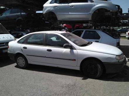 Vehiculo en el desguace: RENAULT LAGUNA (B56) 2.0 D RN (B56F/G)