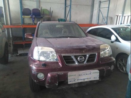 Vehiculo en el desguace: NISSAN X-TRAIL (T30) LE