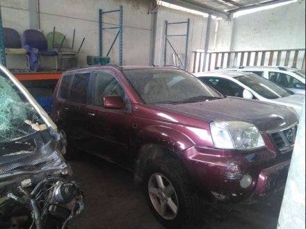 Vehiculo en el desguace: NISSAN X-TRAIL (T30) LE