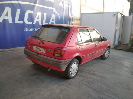 Vehiculo en el desguace: FORD FIESTA BERL./EXPRESS Festival / CL